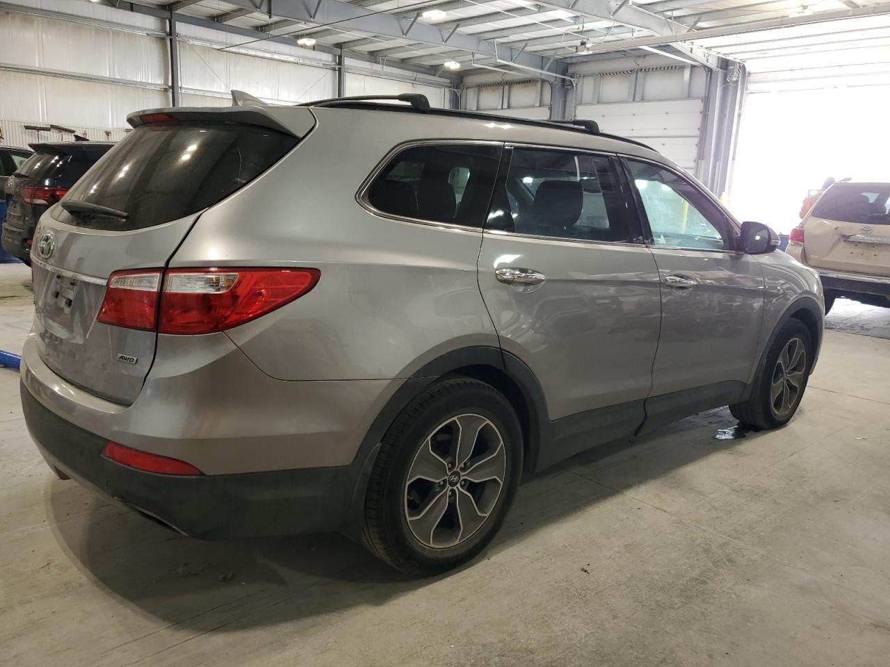 2013 Hyundai Santa Fe Gls - Фото 3