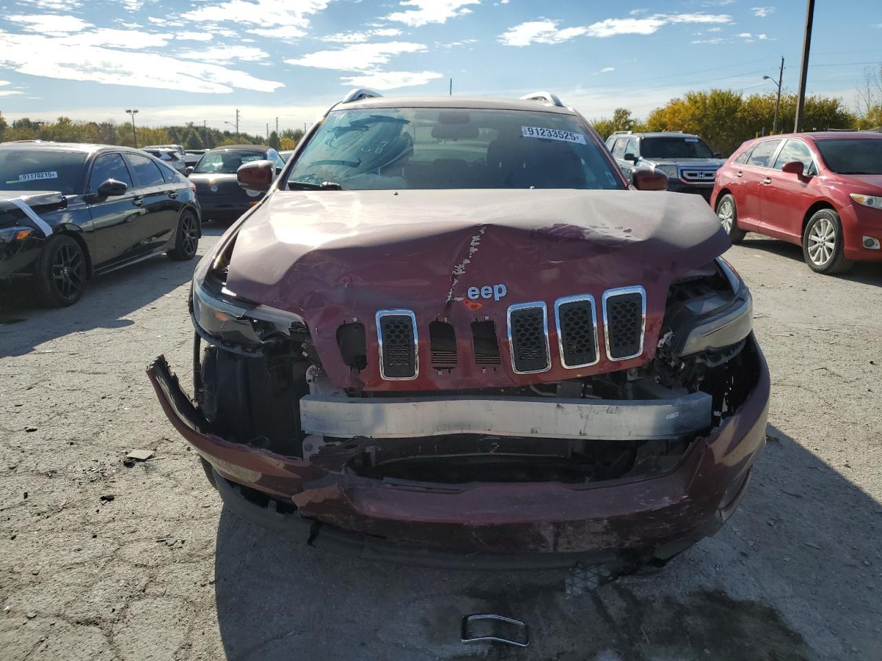 2019 Jeep Cherokee Latitude Plus - Image 5