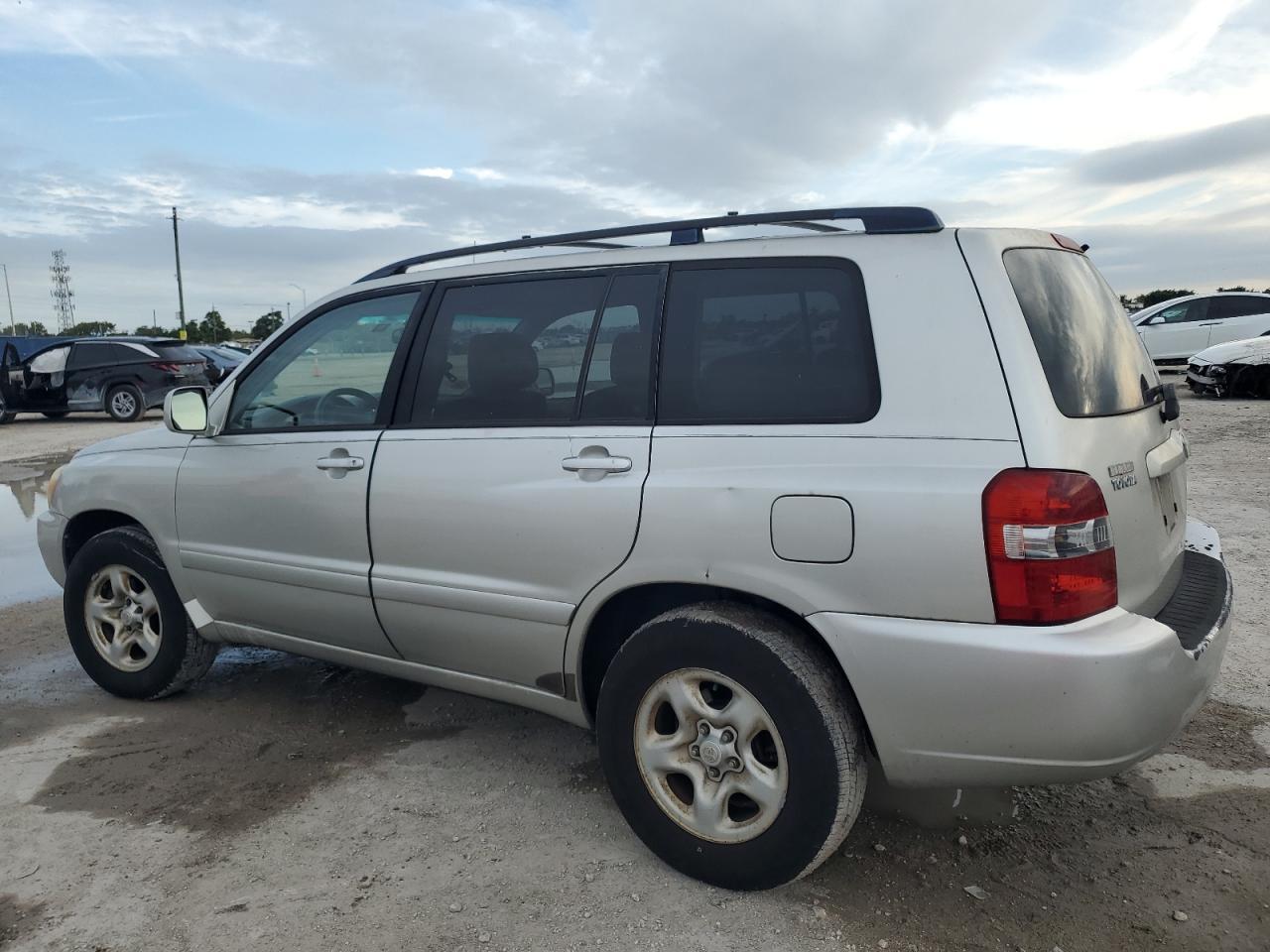 2005 Toyota Highlander - Фото 2