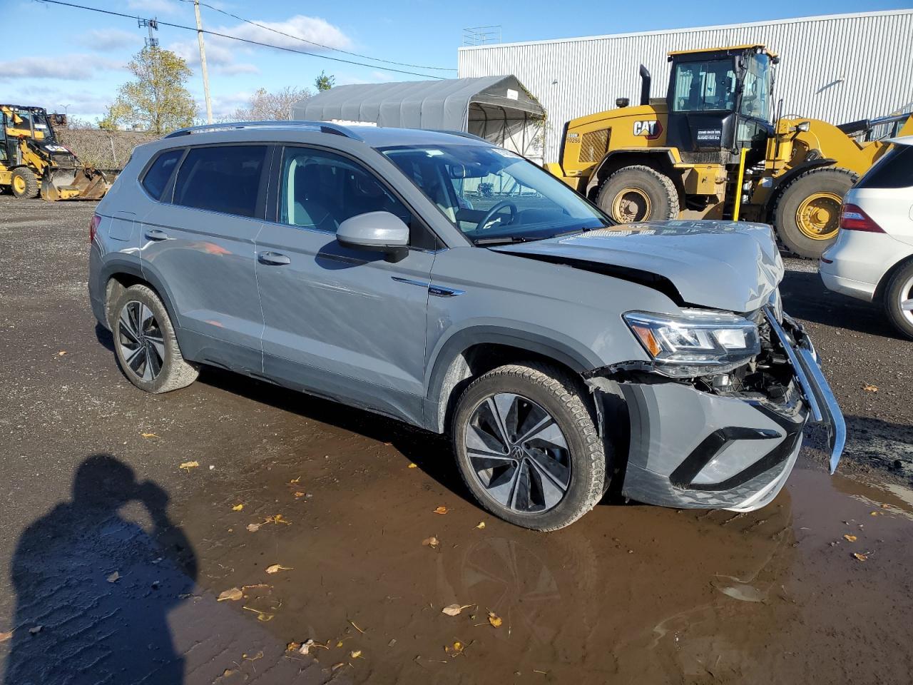 2024 Volkswagen Taos Se - Image 4