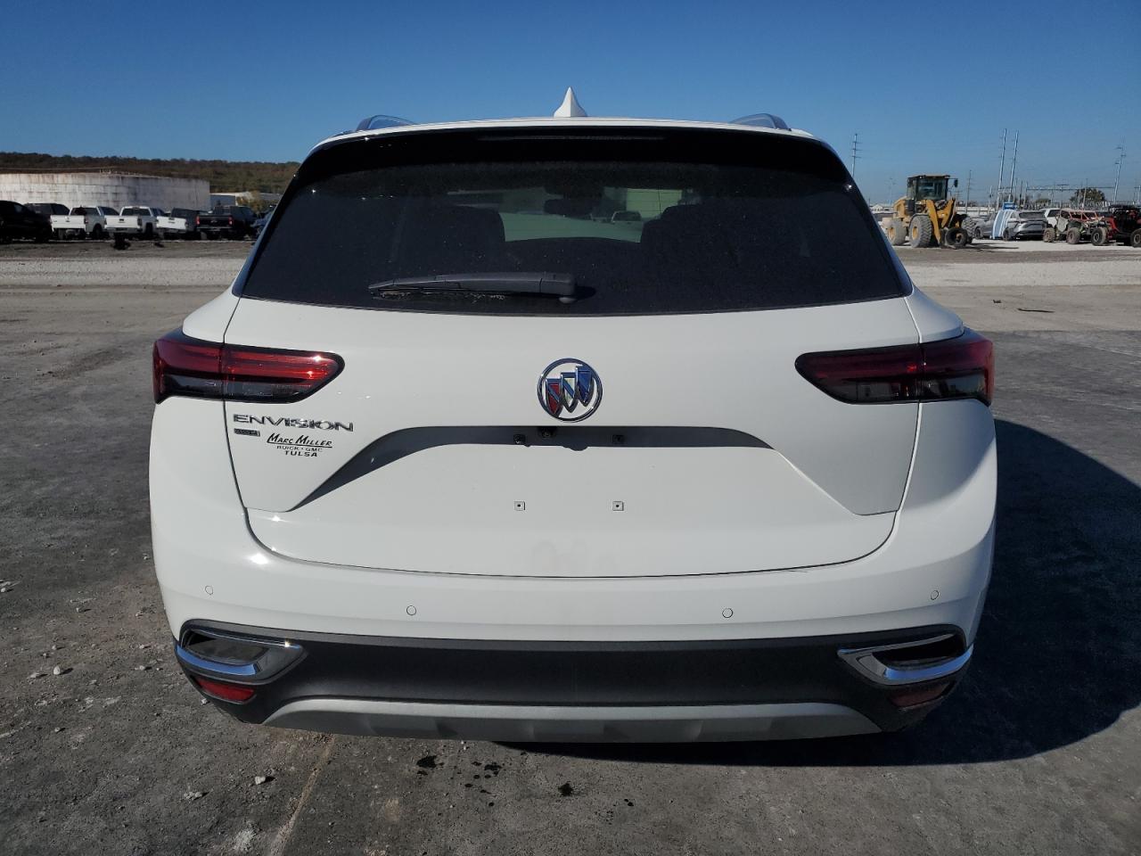 2023 Buick Envision Essence - Фото 6