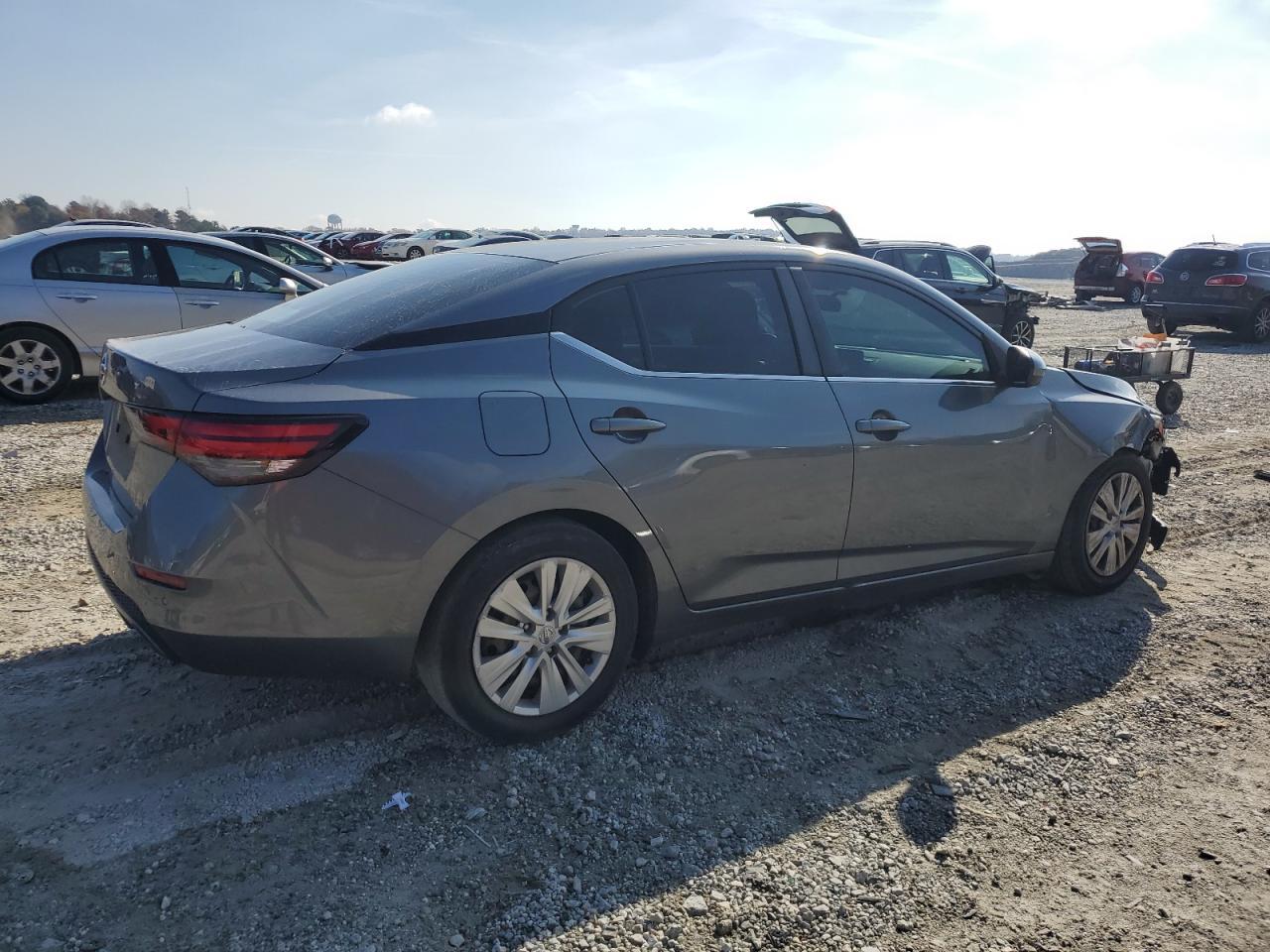 2020 Nissan Sentra S - Фото 3
