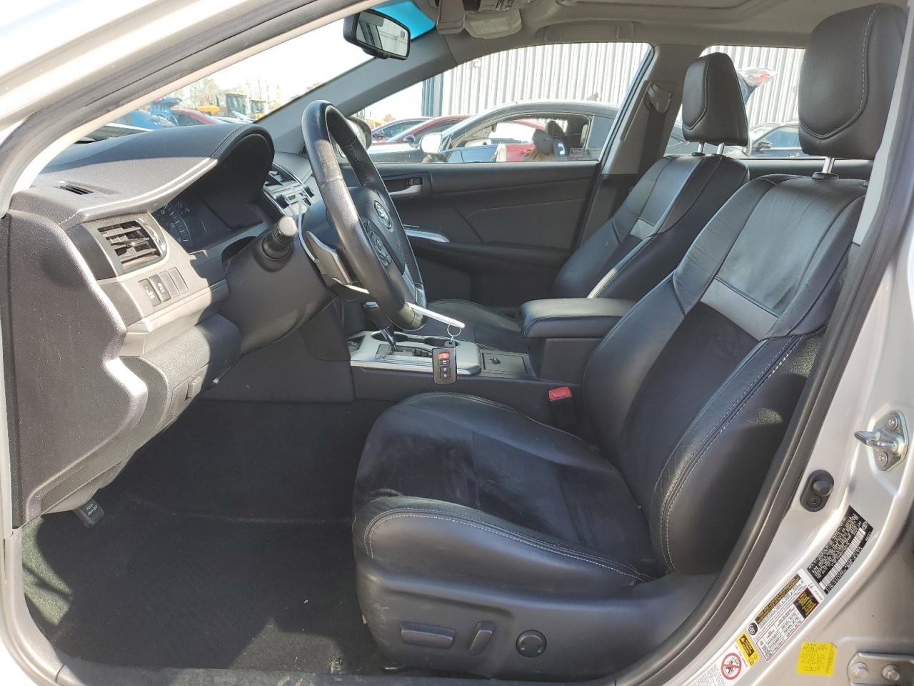 2014 Toyota Camry L - Фото 7