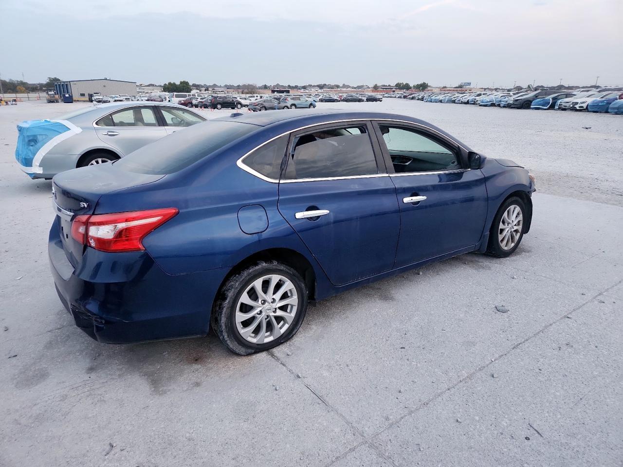 2019 Nissan Sentra S - Фото 3