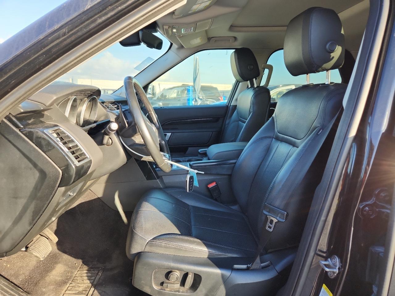 2017 Land Rover Discovery Se - Фото 7