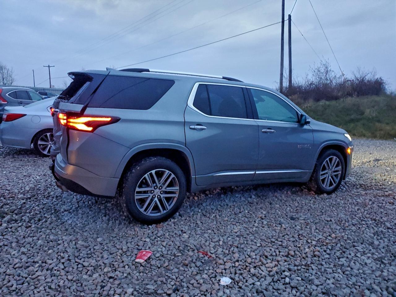 2023 Chevrolet Traverse High Country - Фото 3
