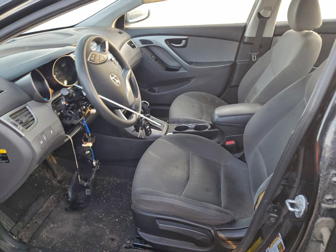 2016 Hyundai Elantra Se - Фото 7