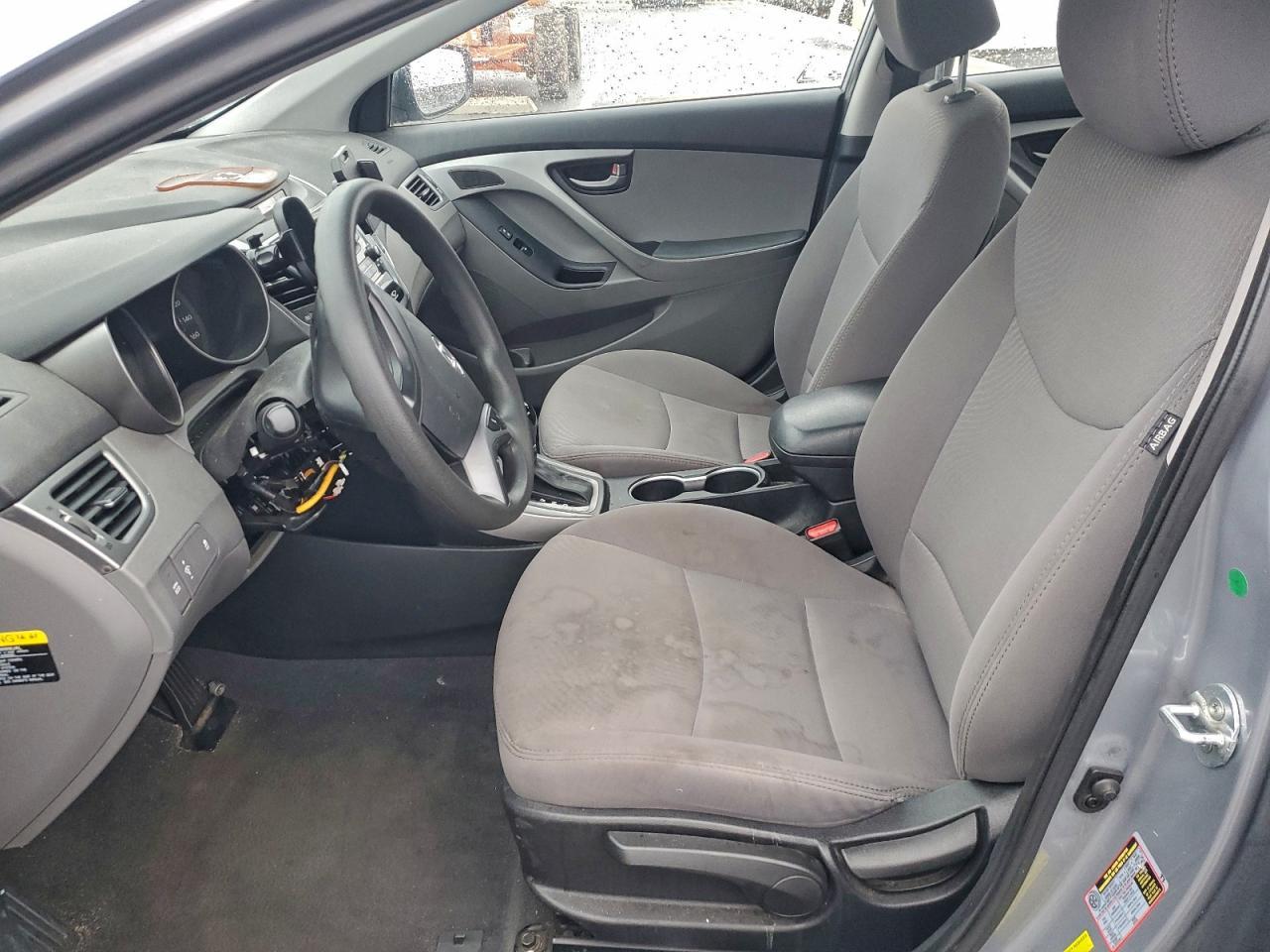 2016 Hyundai Elantra Se - Фото 7