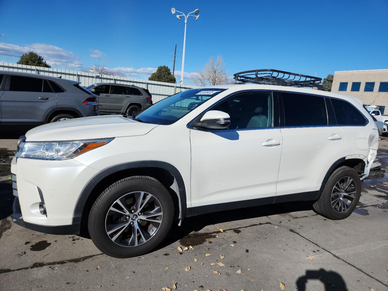 2019 Toyota Highlander Le
