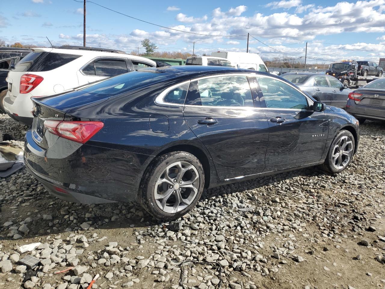2020 Chevrolet Malibu Lt - Фото 3