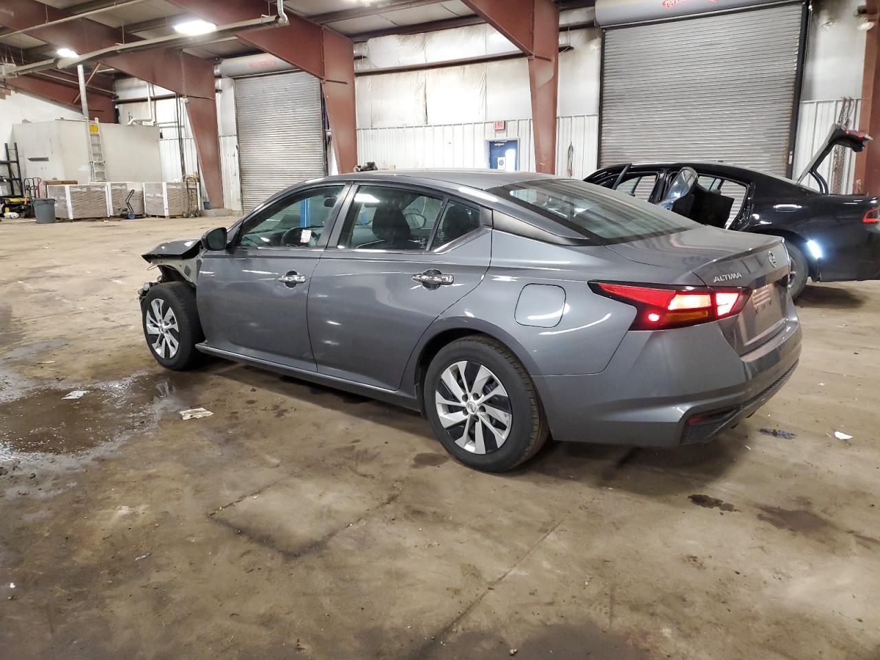 2021 Nissan Altima S - Image 2