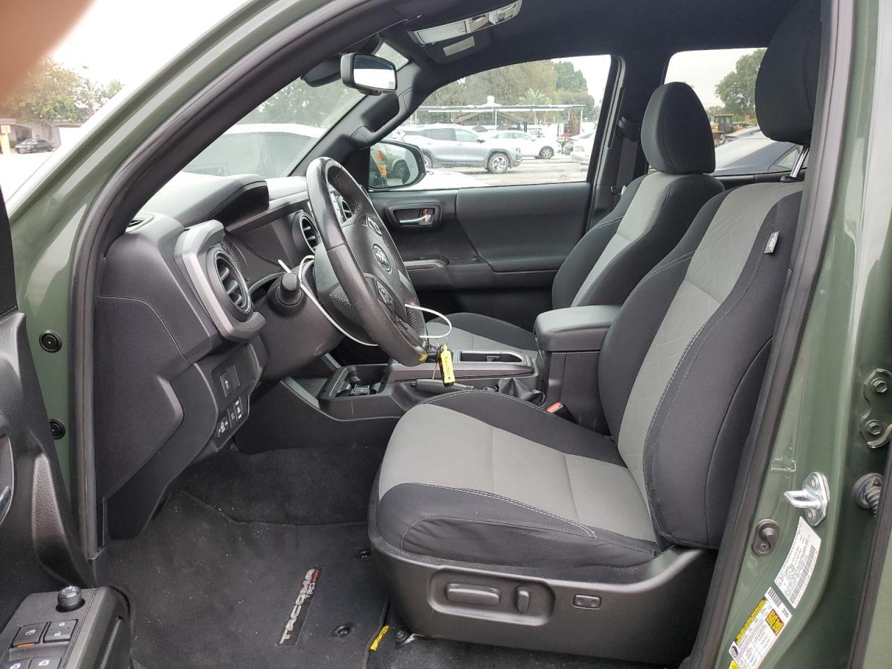2021 Toyota Tacoma Double Cab - Image 7