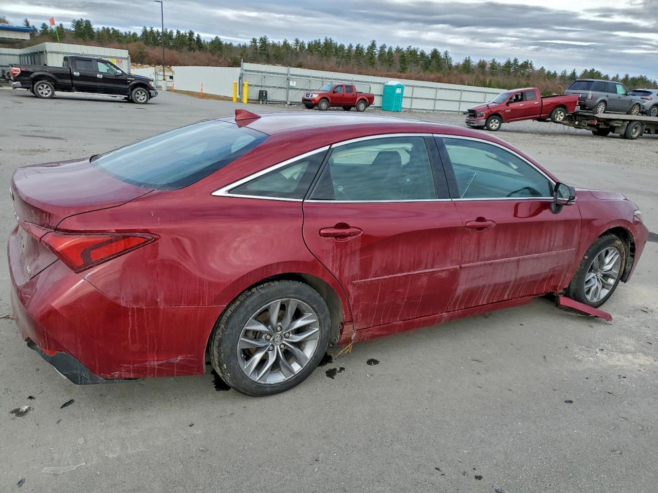 2019 Toyota Avalon Xle - Image 3