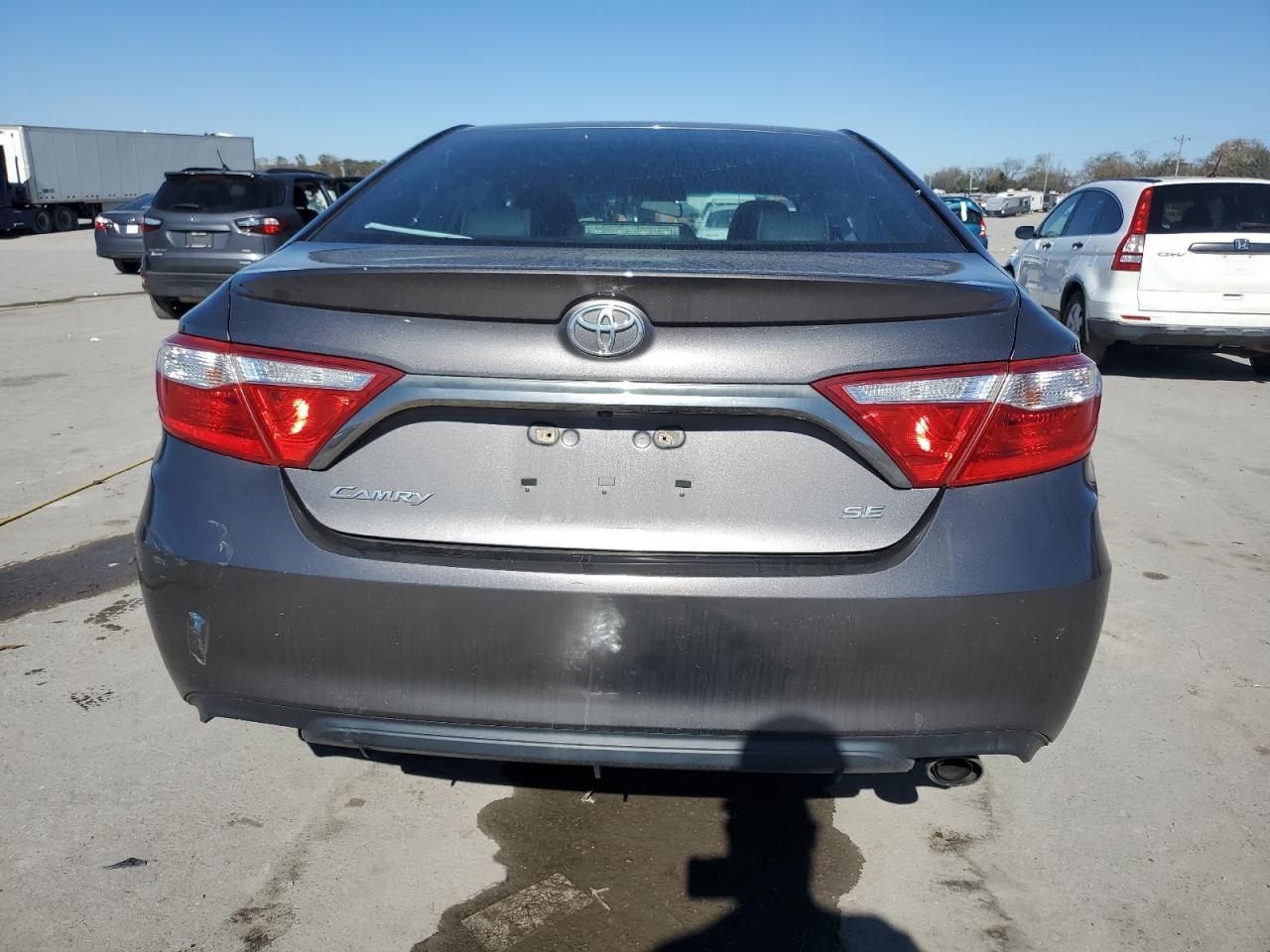 2016 Toyota Camry Le - Image 6