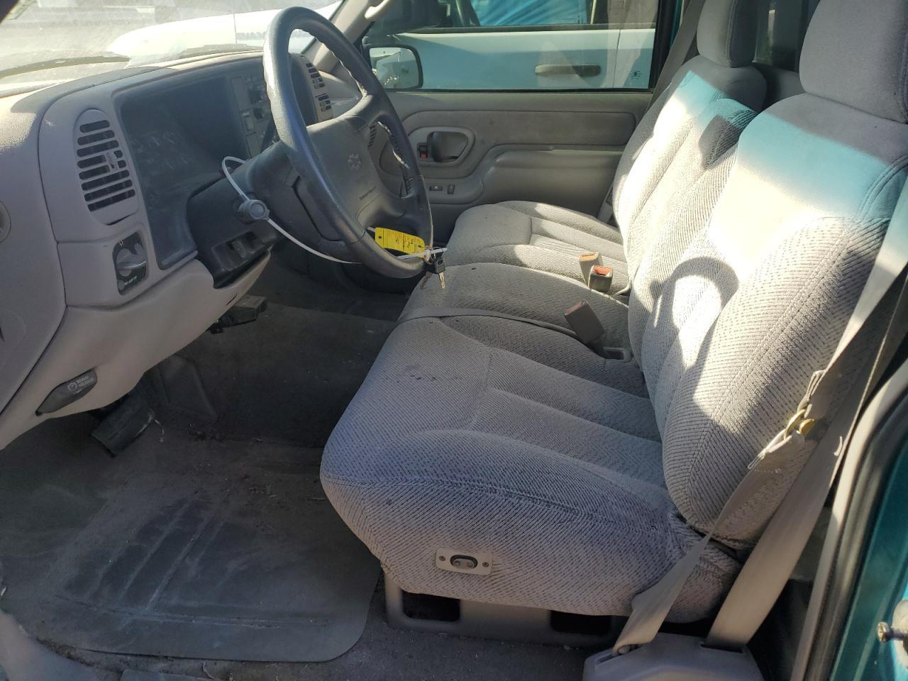 1996 Chevrolet Gmt-400 C1500 - Фото 7