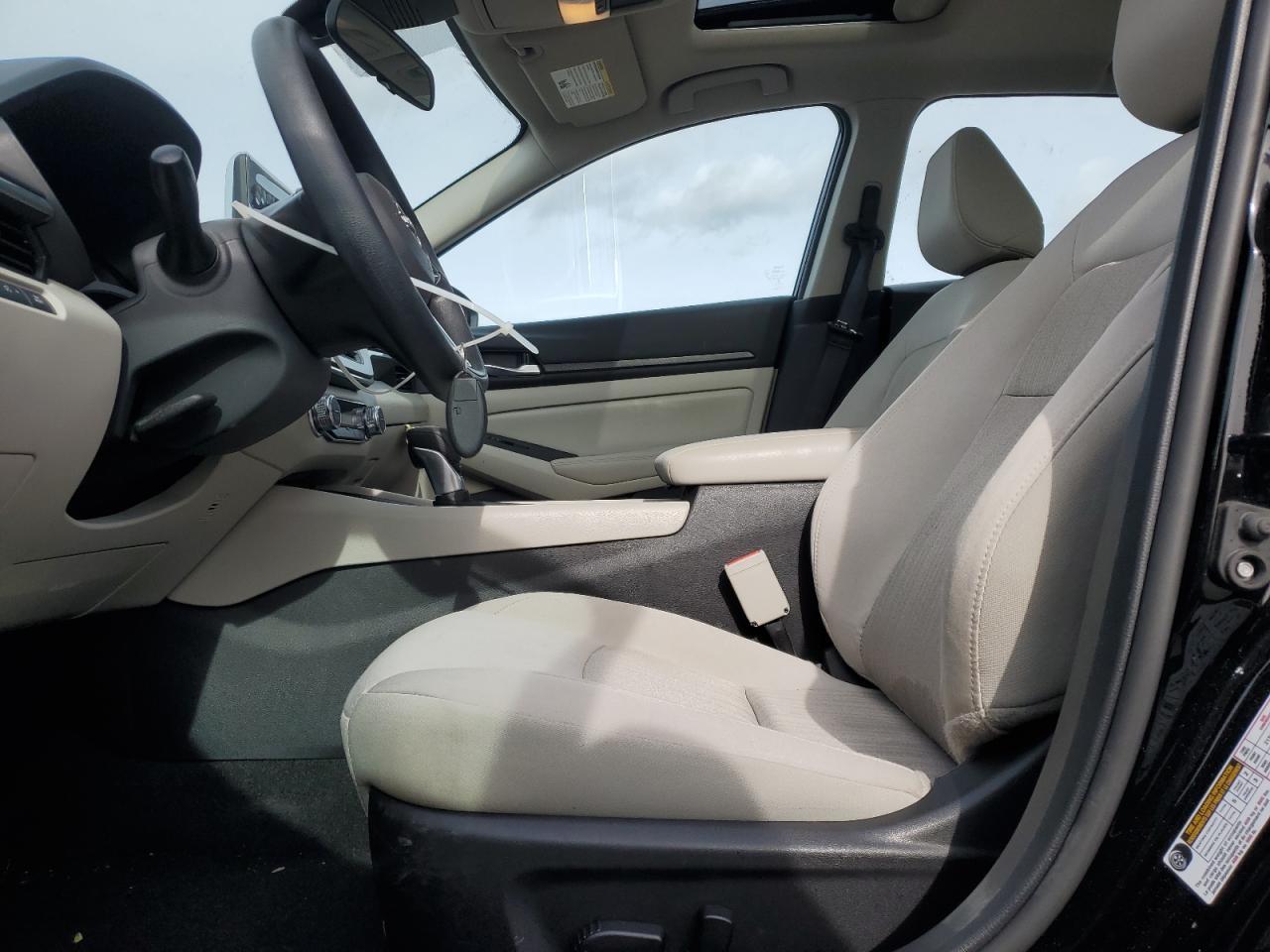 2025 Nissan Altima Sv - Фото 7