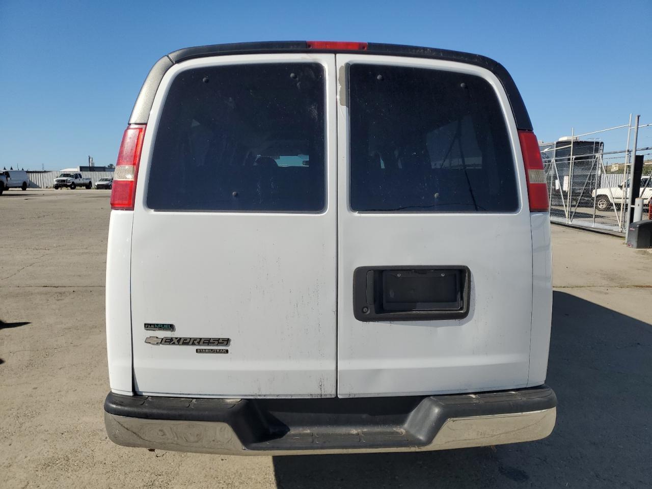 2011 Chevrolet Express G3500 Lt - Фото 6