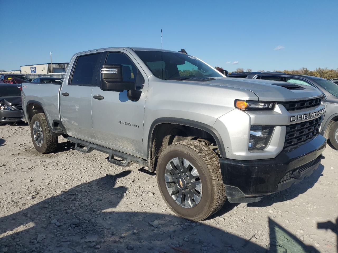 2021 Chevrolet Silverado K2500 Custom - Фото 4