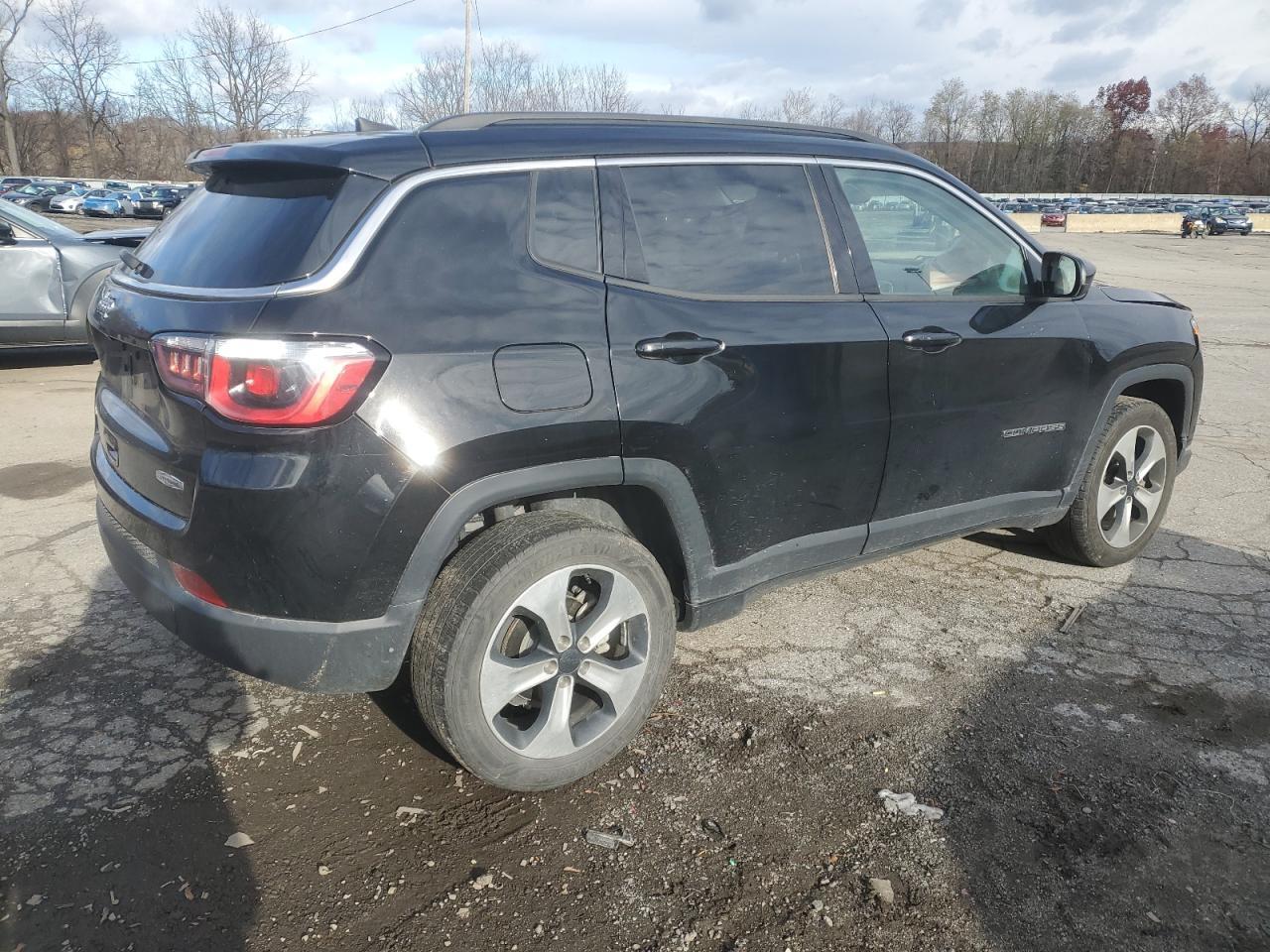 2018 Jeep Compass Latitude - Фото 3