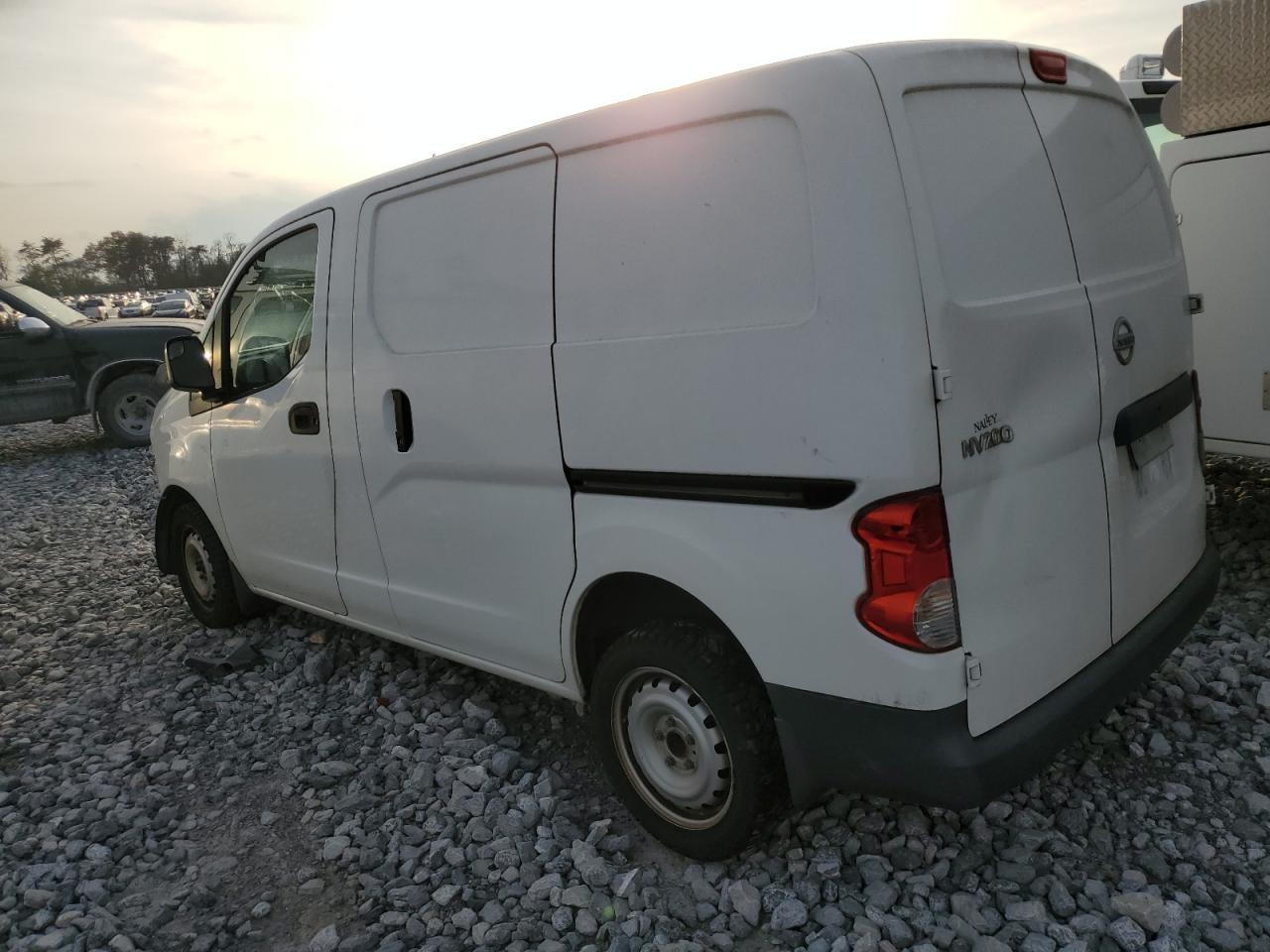 2017 Nissan Nv200 Delivery Van - Image 2