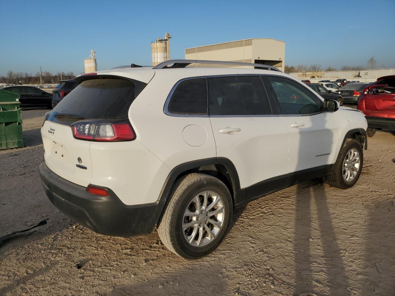 2019 Jeep Cherokee Latitude - Фото 3