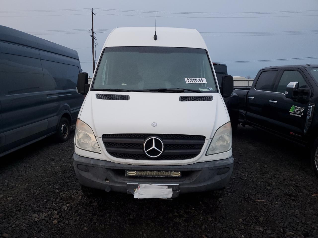 2012 Mercedes Benz Sprinter Delivery Van - Image 5