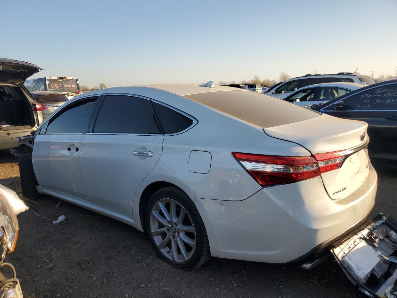 2015 Toyota Avalon Xle - Фото 2