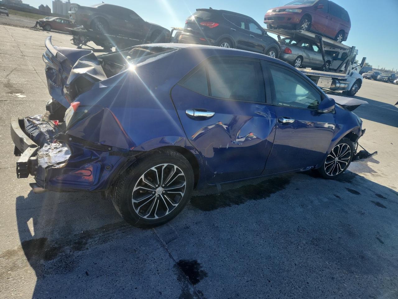 2014 Toyota Corolla L - Фото 3