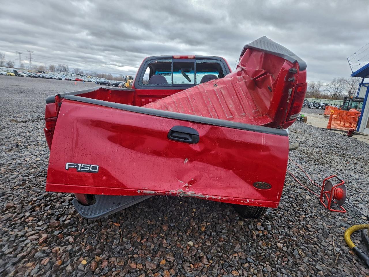 2002 Ford F150 - Фото 6