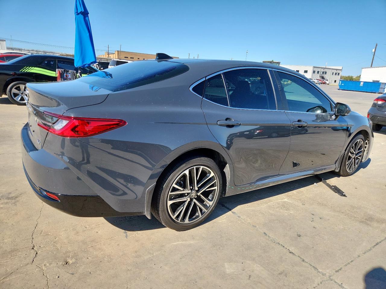 2025 Toyota Camry Xse - Фото 3