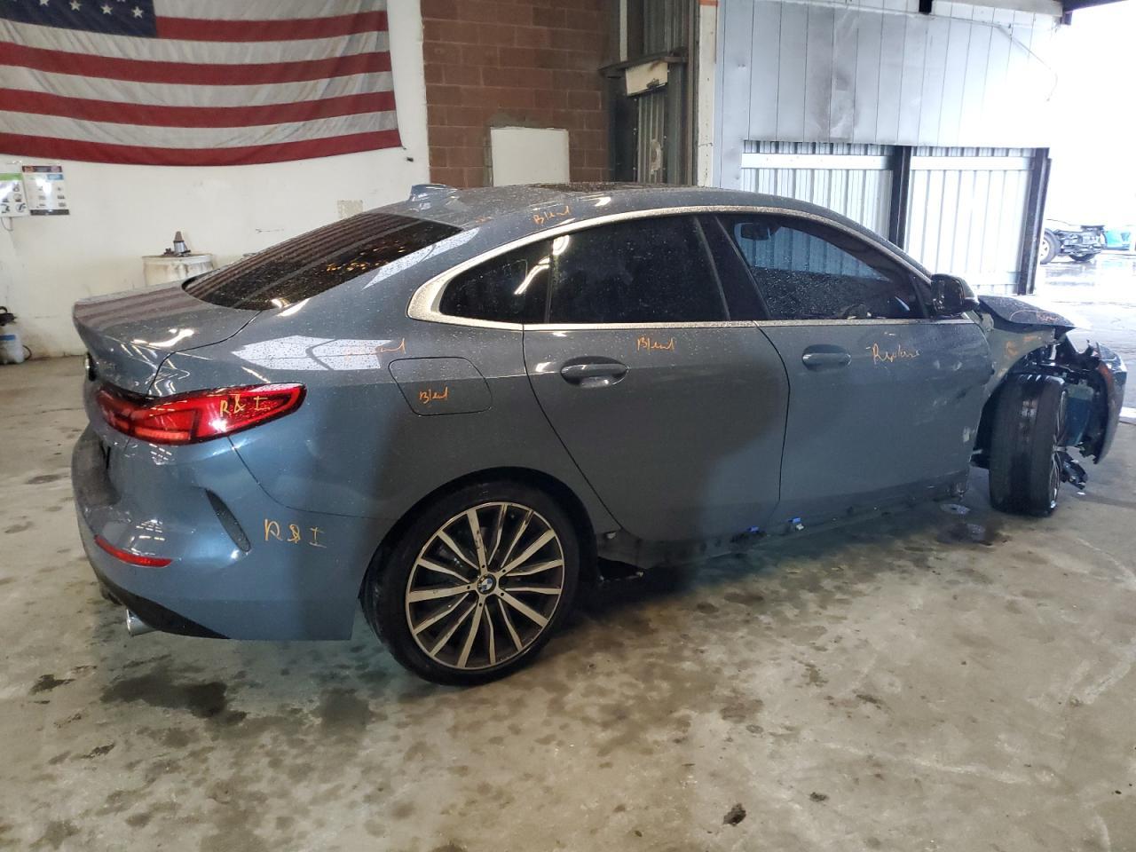 2021 BMW 228I - Фото 3