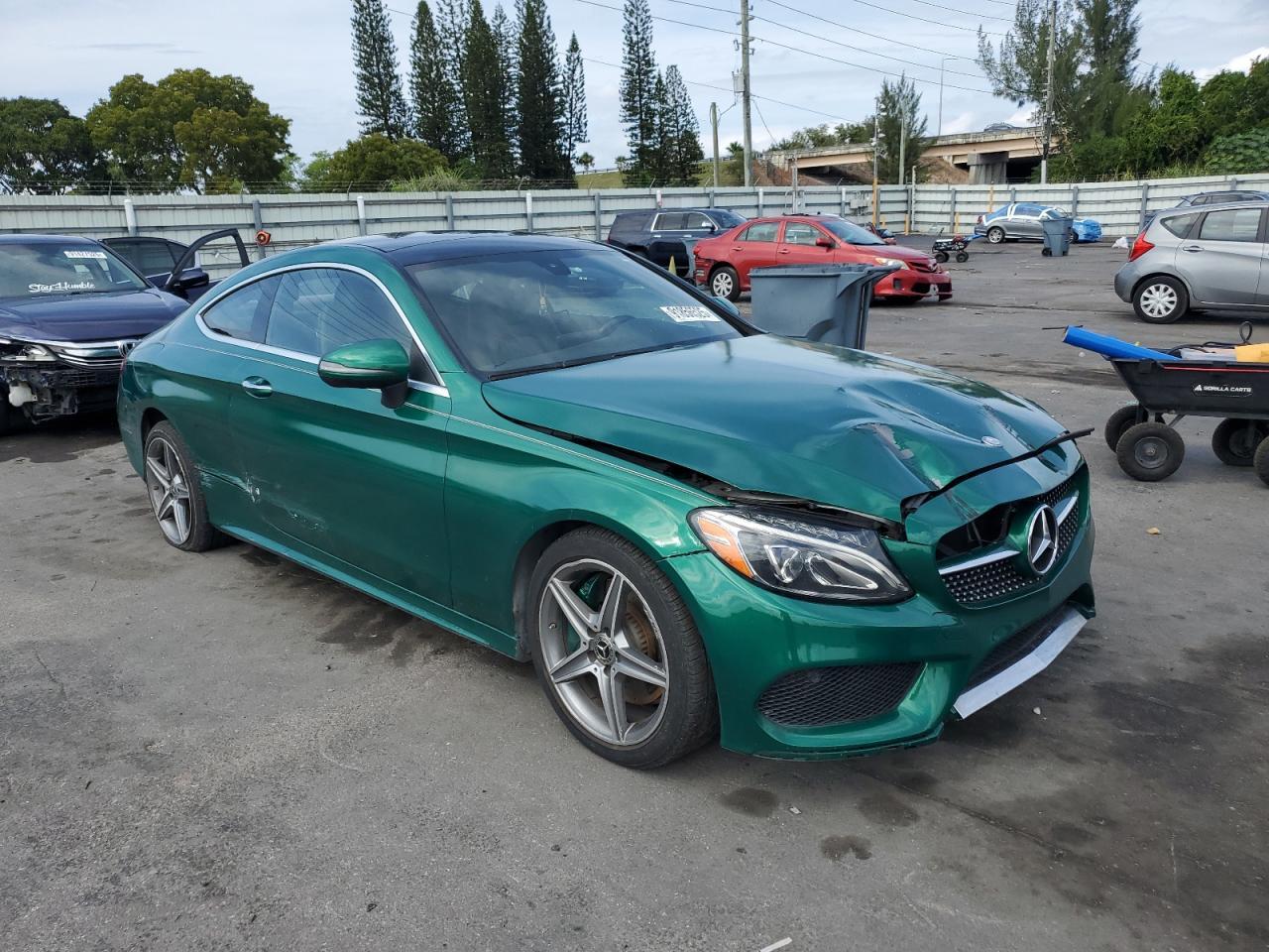 2017 Mercedes-Benz C 300 4Matic - Image 4