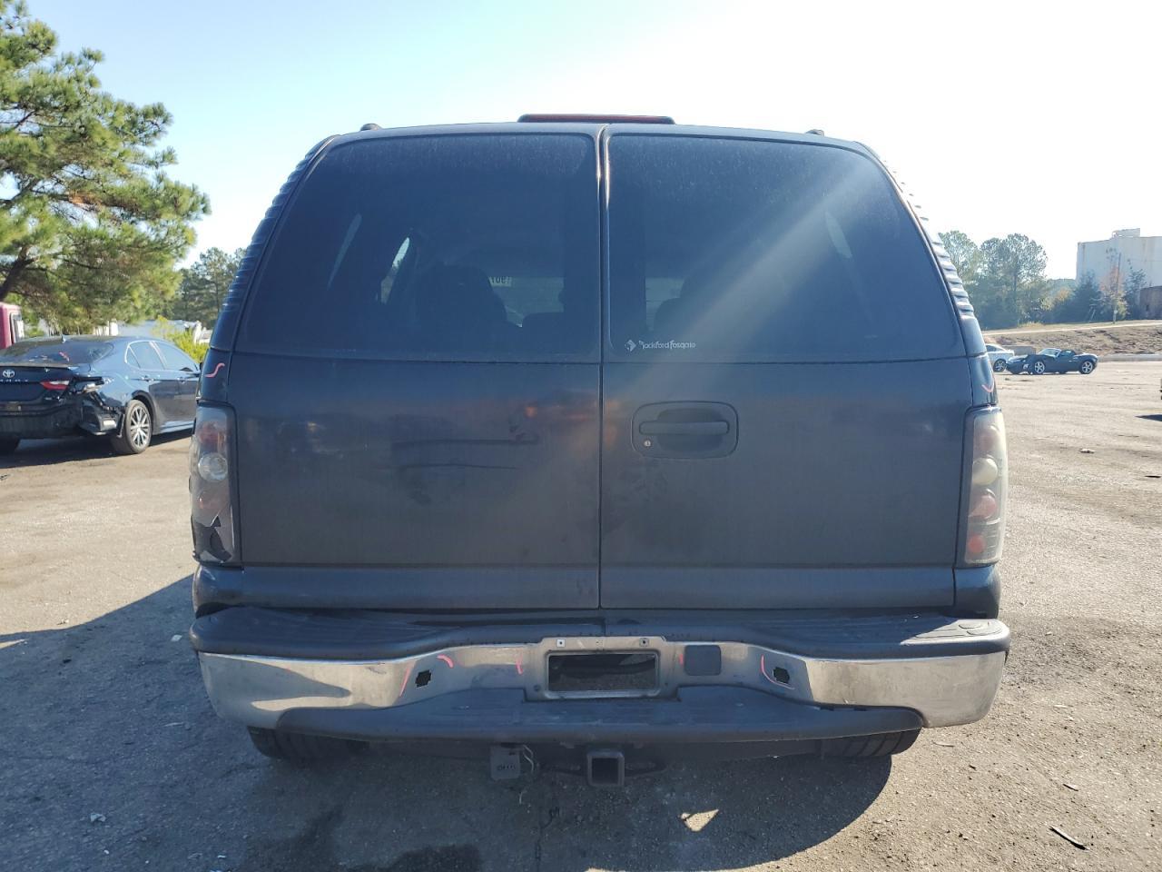 2004 Chevrolet Tahoe C1500 - Фото 6