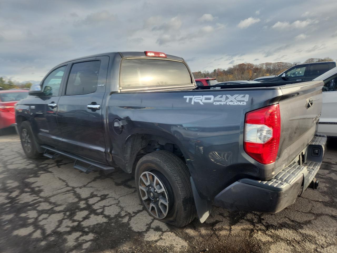 2019 Toyota Tundra Crewmax Limited - Image 2