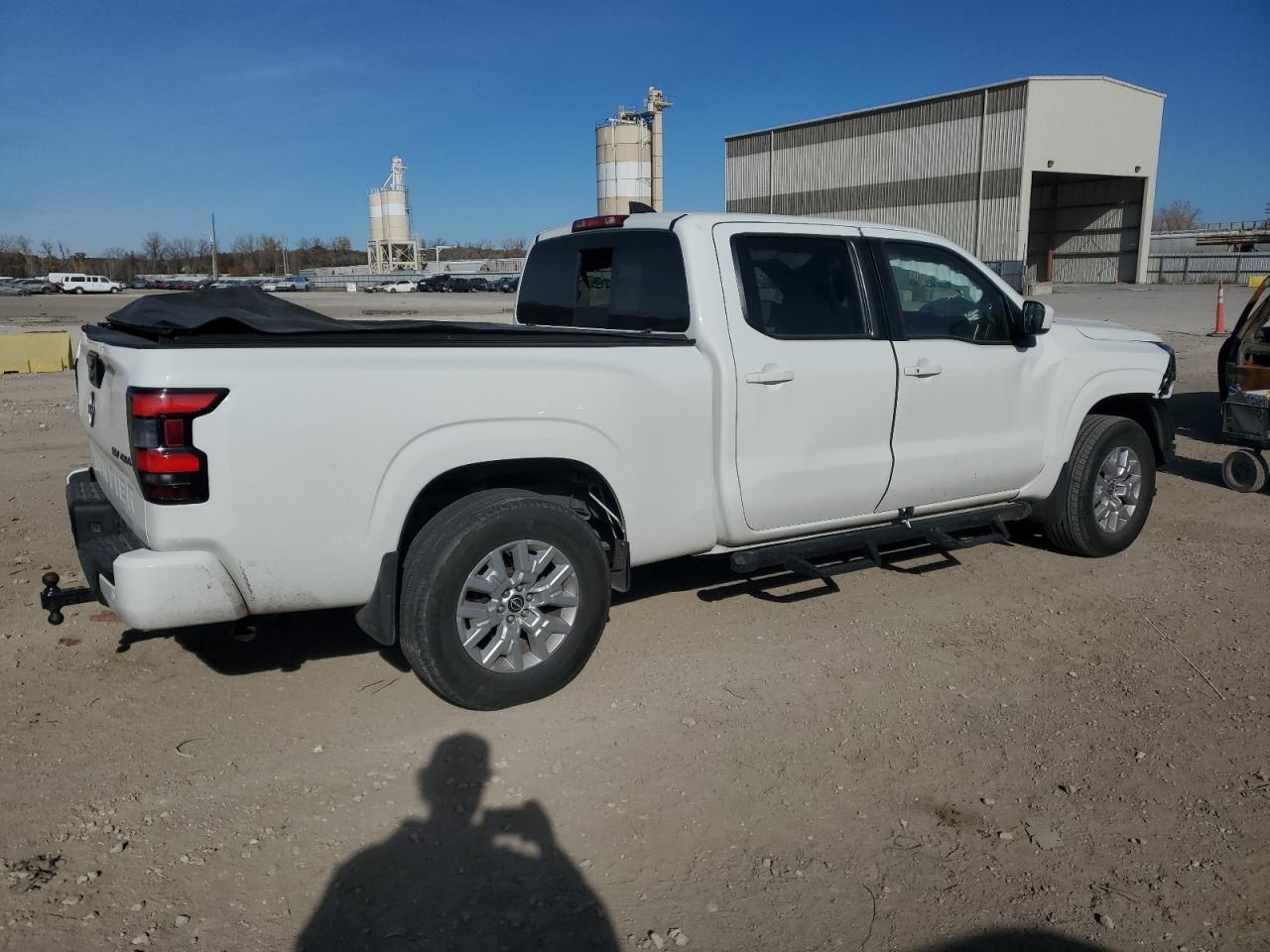2023 Nissan Frontier Sv - Image 3