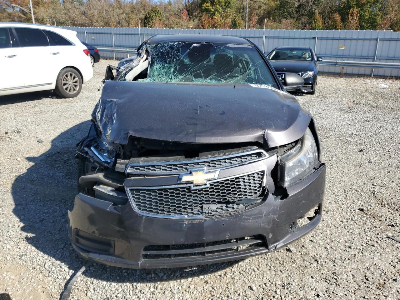 2014 Chevrolet Cruze Ls - Фото 5