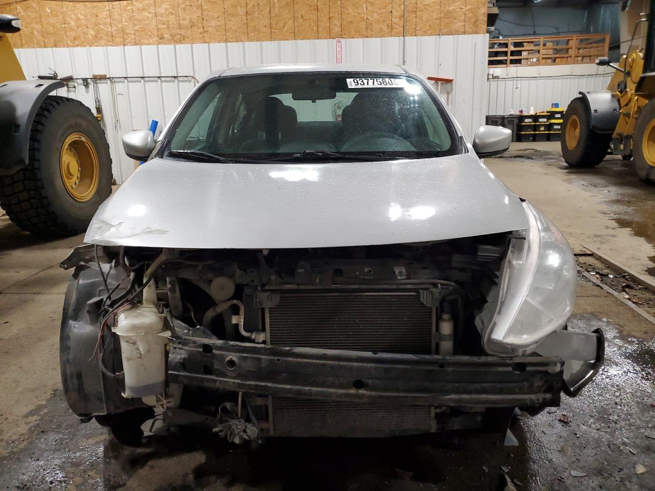 2017 Nissan Versa S - Фото 5