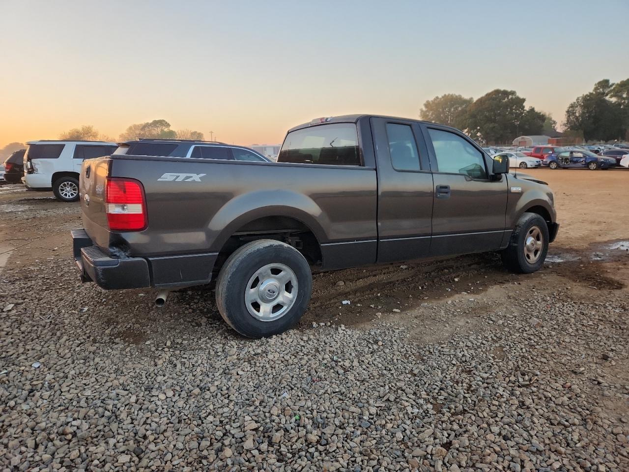2006 Ford F150 - Фото 3