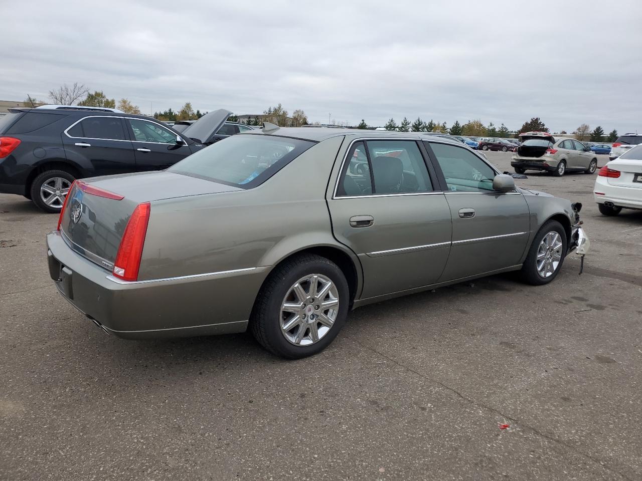 2011 Cadillac Dts Premium Collection - Фото 3