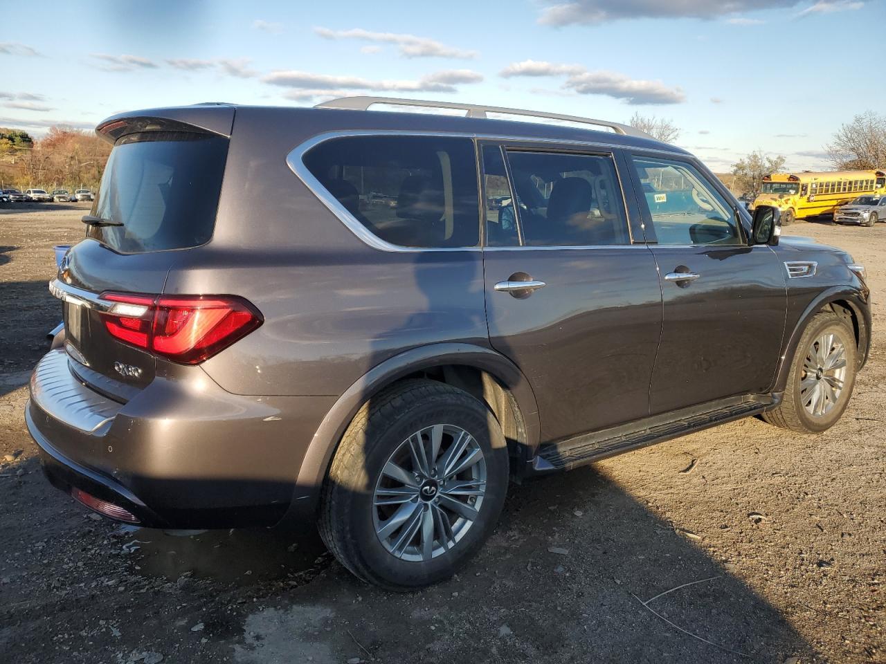 2024 Infiniti Qx80 Luxe - Image 3