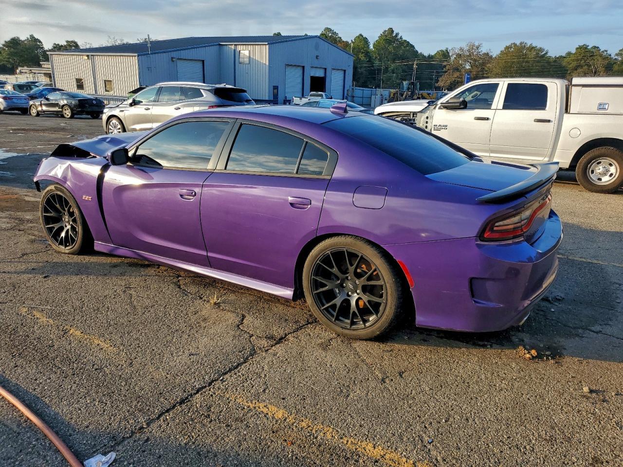 2018 Dodge Charger R/T - Фото 2