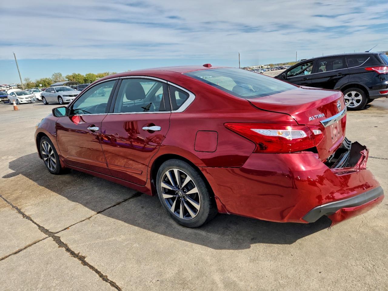 2017 Nissan Altima 2.5 - Image 2