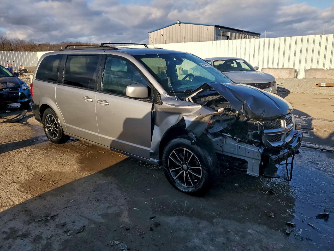 2018 Dodge Grand Caravan Gt - Фото 4