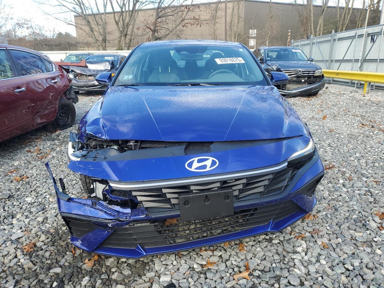 2024 Hyundai Elantra Se - Фото 5