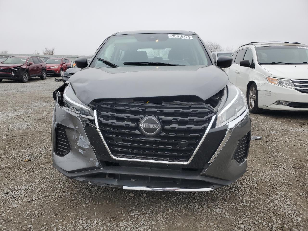 2024 Nissan Kicks S - Image 5