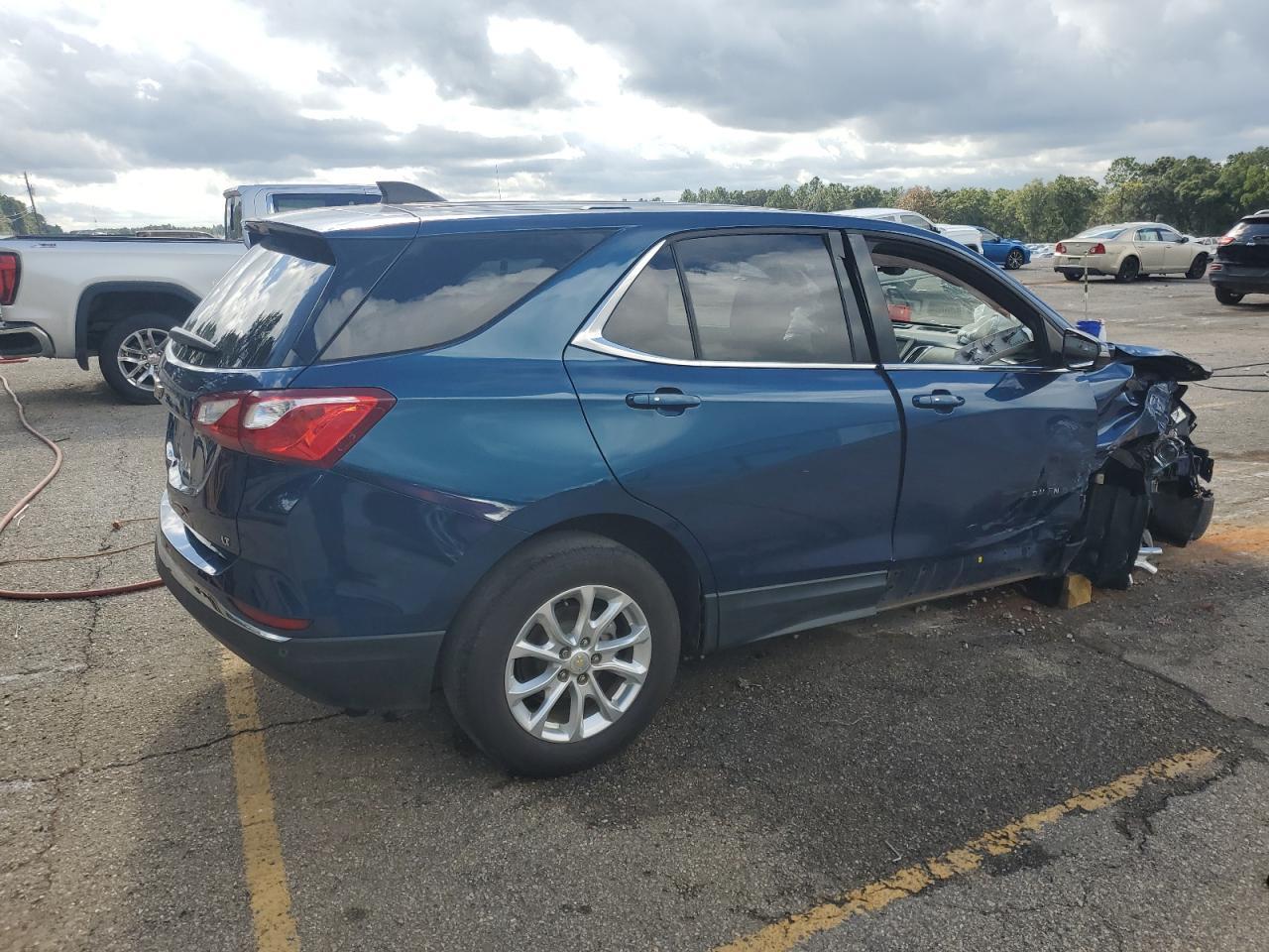 2019 Chevrolet Equinox Lt - Image 3