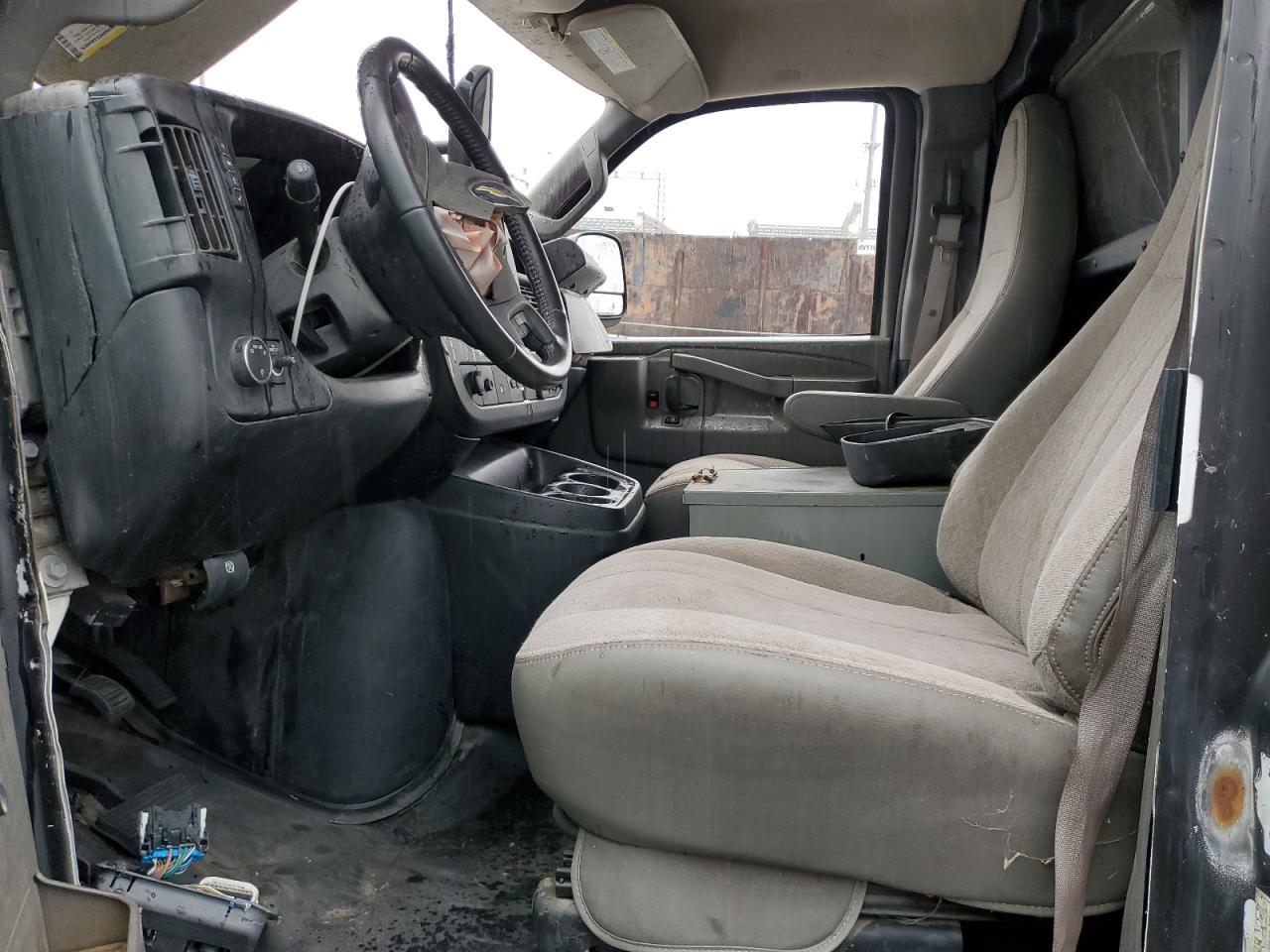 2020 Chevrolet Express Delivery Van - Фото 7
