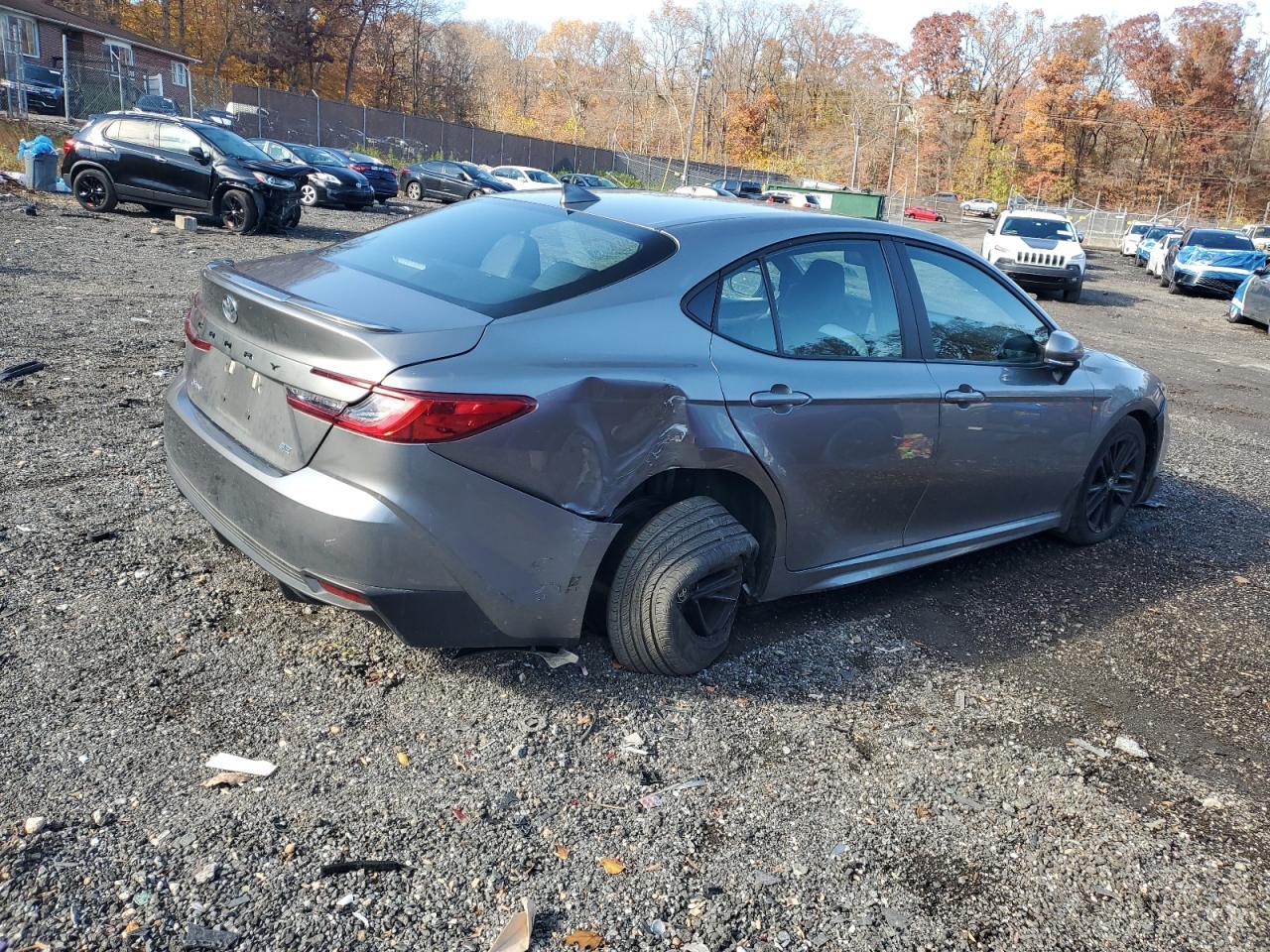 2025 Toyota Camry Xse - Фото 3