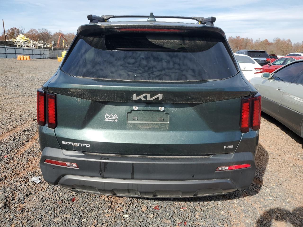 2023 Kia Sorento S - Фото 6
