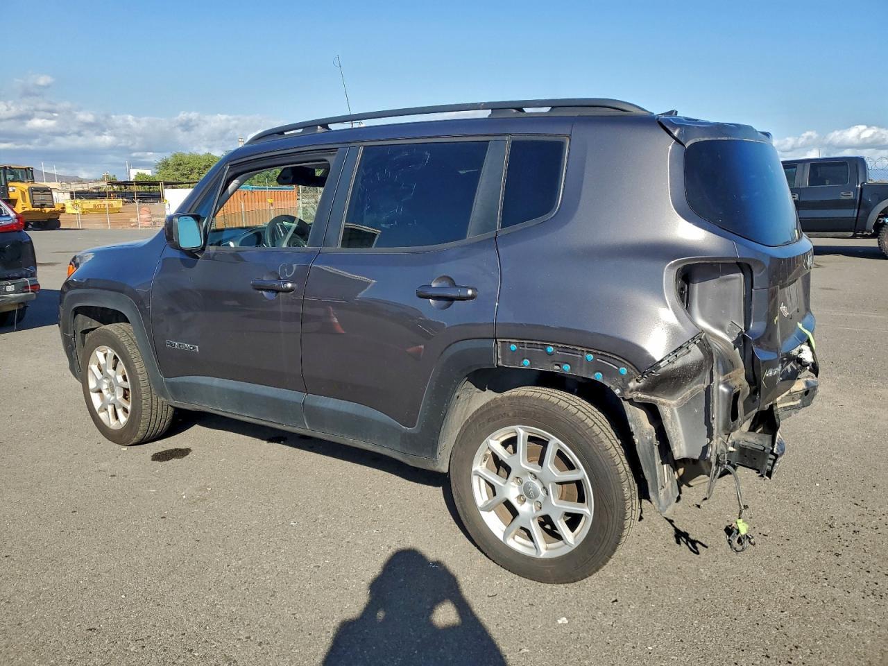2019 Jeep Renegade Latitude - Фото 2